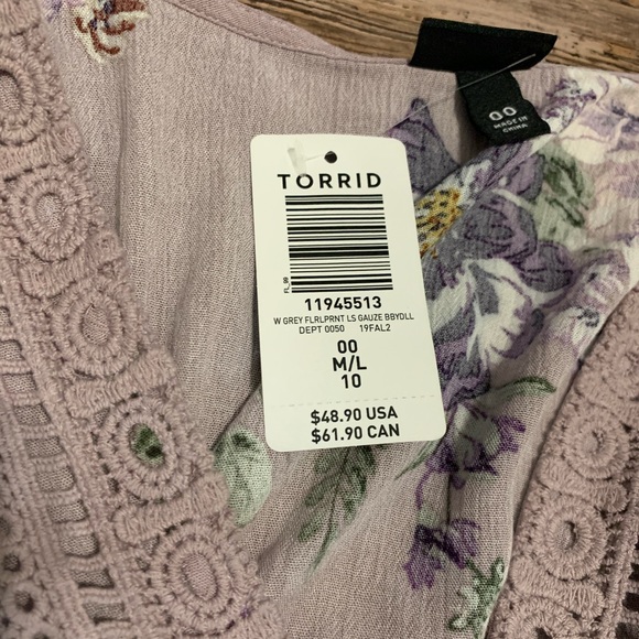 Torrid top NWT - Picture 3 of 3